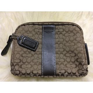 コーチ(COACH)の【みいこ様専用】COACH シグネチャー ポーチ 未使用 値下げ(ポーチ)