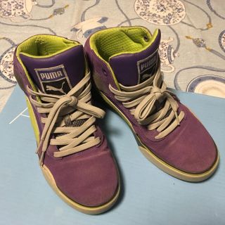 プーマ(PUMA)のpumA スニーカー(スニーカー)