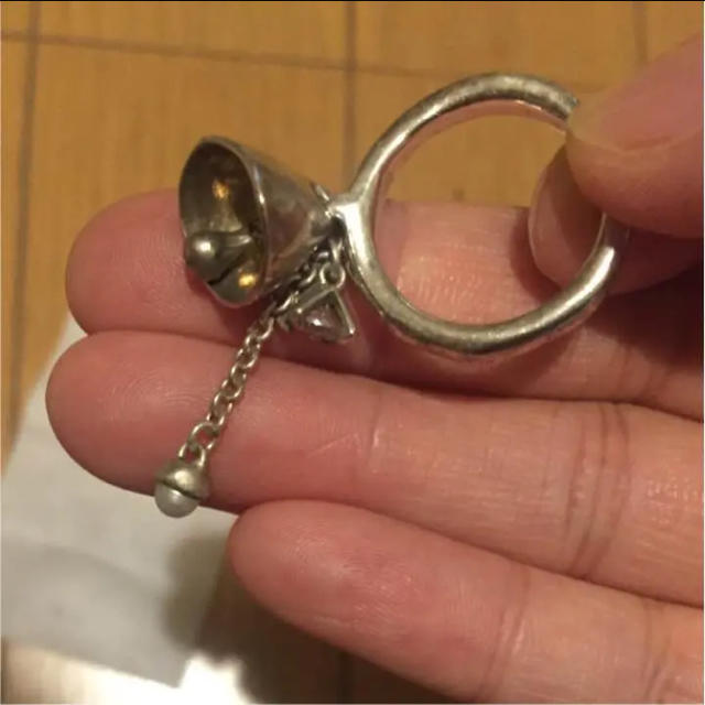 e.m.(イーエム)のe.m パールジルコニア 鈴リング レディースのアクセサリー(リング(指輪))の商品写真