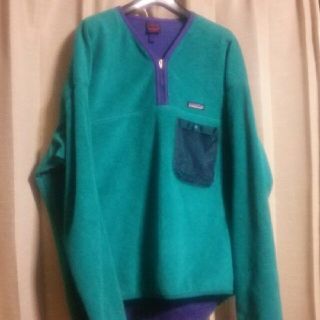 安値出品早い者勝ち　patagonia パタゴニア　カヤックフリース　柄　人気