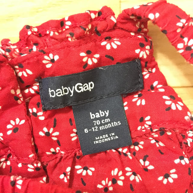 babyGAP(ベビーギャップ)のGAP  70 キッズ/ベビー/マタニティのベビー服(~85cm)(タンクトップ/キャミソール)の商品写真