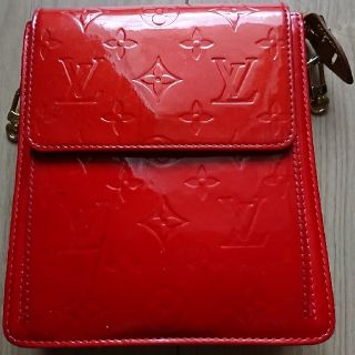 ルイヴィトン(LOUIS VUITTON)のLouis Vuitton☆エナメルバッグ(クラッチバッグ)