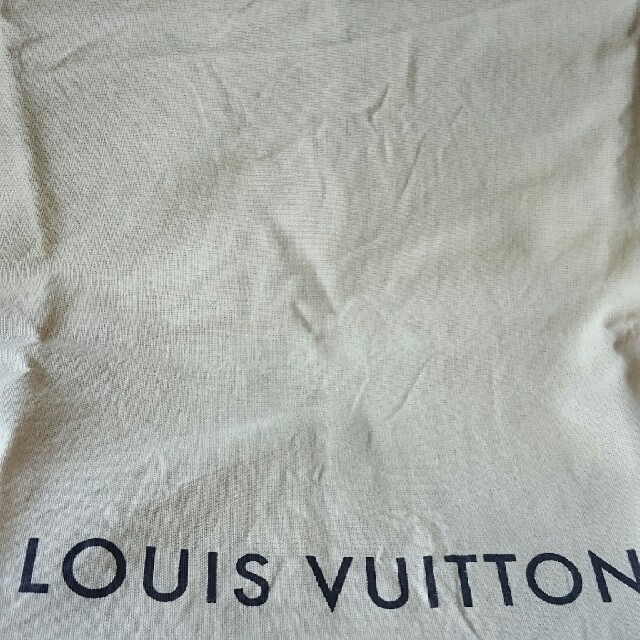 LOUIS VUITTON(ルイヴィトン)のlast☆Louis Vuitton保存袋(中) レディースのバッグ(ショップ袋)の商品写真