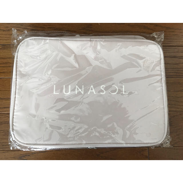 LUNASOL(ルナソル)のルナソル♡ランジェリーポーチ レディースのファッション小物(ポーチ)の商品写真