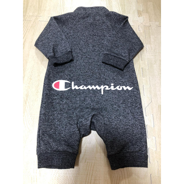 Champion(チャンピオン)の。。k。。様専用 ロンパース  キッズ/ベビー/マタニティのベビー服(~85cm)(カバーオール)の商品写真