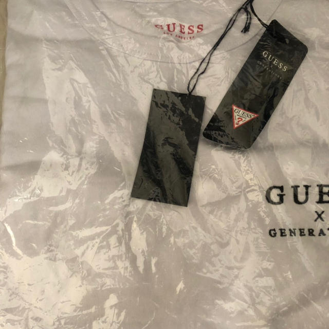 GUESS(ゲス)の新品guessとgenerationsの限定コラボTシャツ レディースのトップス(Tシャツ(半袖/袖なし))の商品写真