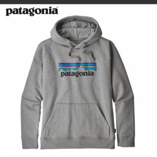 パタゴニア(patagonia)のパタゴニアパーカー新品Sグレー2018年モデル(パーカー)