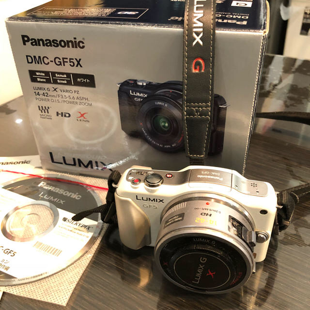 Panasonic  LUMIX  DMC-GF5X  一眼レフ&45-150㎜