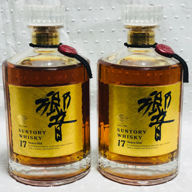 サントリー(サントリー)の【古酒・未開栓】響17年 ゴールドラベル 2本 食品/飲料/酒の酒(ウイスキー)の商品写真