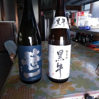 純米笹一　純米黒牛　1.8L2本(日本酒)