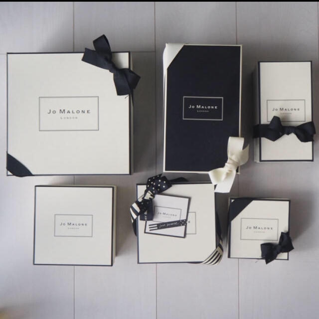 Jo Malone(ジョーマローン)のjomalone 箱 レディースのバッグ(ショップ袋)の商品写真