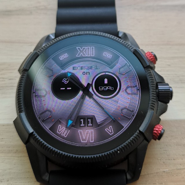Diesel On Full Guard 2.5 DT2010 スマートウォッチ 2