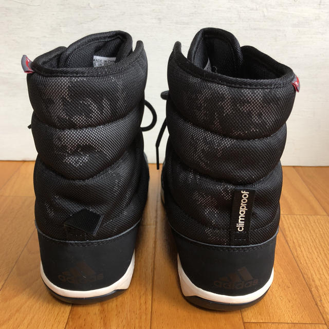 adidas(アディダス)のadidas ブーツ 23センチ レディースの靴/シューズ(ブーツ)の商品写真