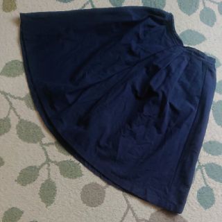 ジーユー(GU)のGU スカート 濃紺ネイビー XL(ひざ丈スカート)