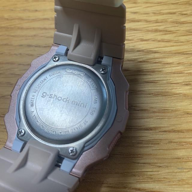 G-SHOCK(ジーショック)のG-SHOCK MINI ピンク単色 レディースのファッション小物(腕時計)の商品写真