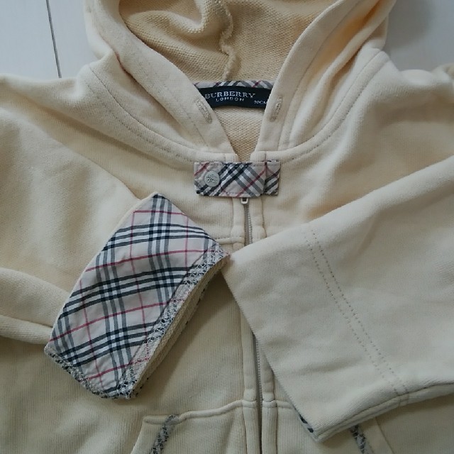 BURBERRY(バーバリー)のBURBERRY　キッズ　パーカー キッズ/ベビー/マタニティのキッズ服男の子用(90cm~)(ジャケット/上着)の商品写真