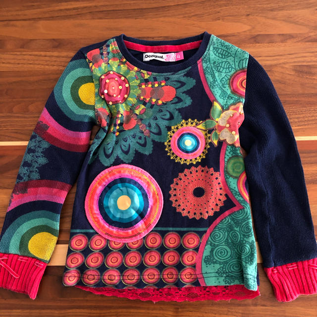 DESIGUAL(デシグアル)のデシグアル サイズ4(100.110) キッズ/ベビー/マタニティのキッズ服女の子用(90cm~)(その他)の商品写真