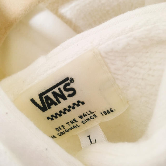 VANS(ヴァンズ)のVANS パーカー レディースのトップス(パーカー)の商品写真