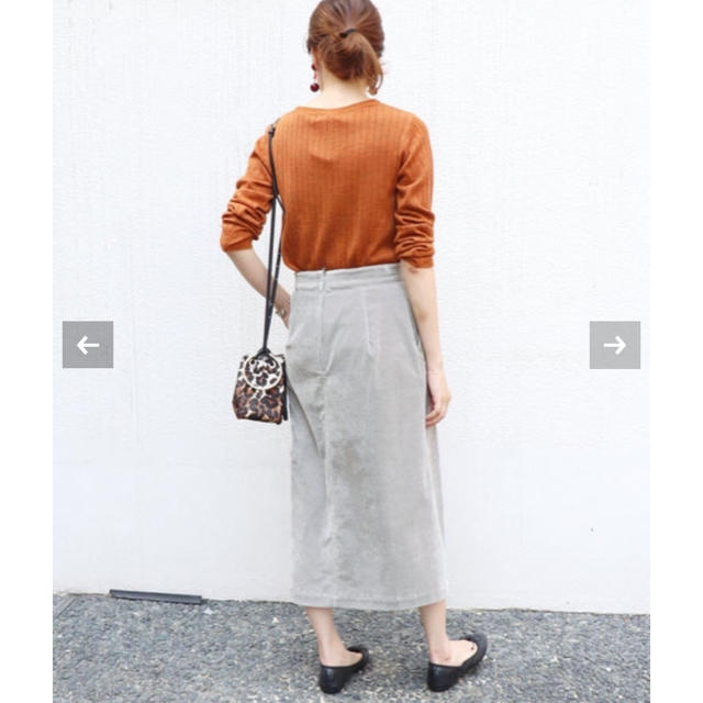 SLOBE IENA(スローブイエナ)のslobe iena 細コール台形ミモレスカート グレー 40 レディースのスカート(ひざ丈スカート)の商品写真
