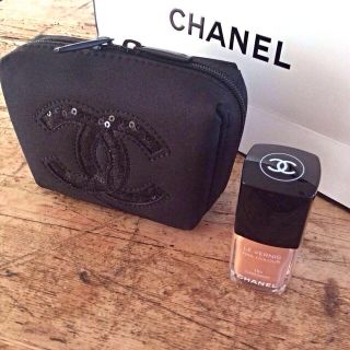 シャネル(CHANEL)のシャネル♡コスメポーチ新品(ポーチ)