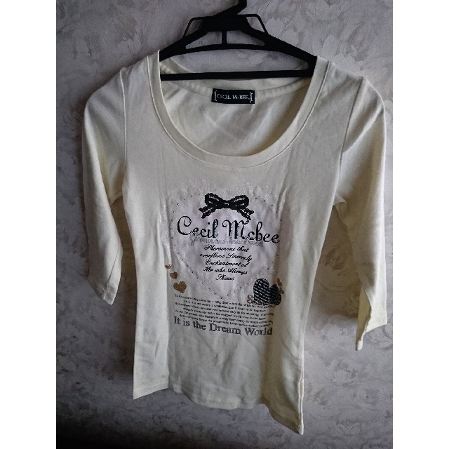 CECIL McBEE(セシルマクビー)のCECIL McBEE セシルマクビー 七分丈Tシャツ レディースのトップス(Tシャツ(長袖/七分))の商品写真