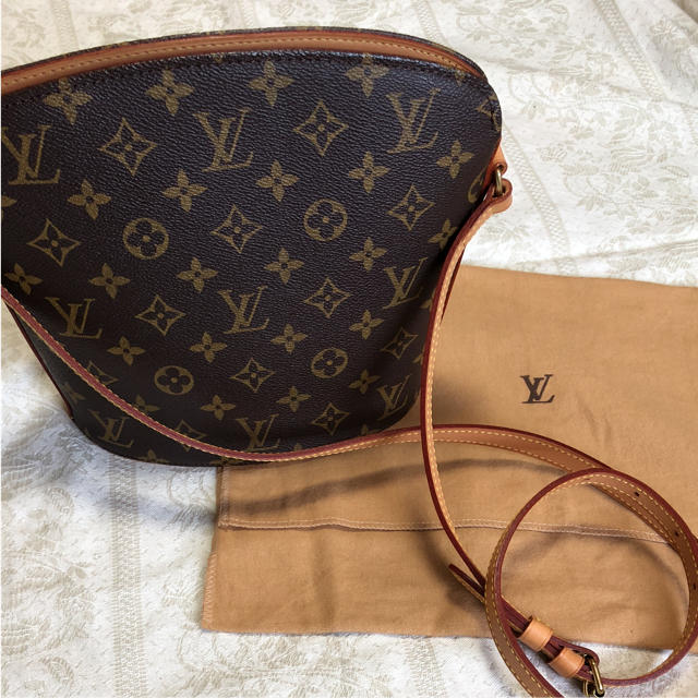 LOUIS VUITTON ルイヴィトン ドルーオ ショルダーバッグ