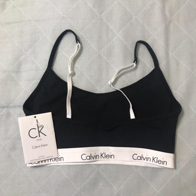 Calvin Klein(カルバンクライン)のcalvinkleinブラトップ レディースの下着/アンダーウェア(ブラ)の商品写真