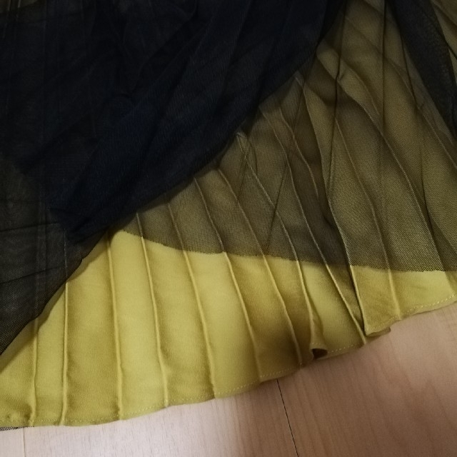 KBF(ケービーエフ)の【美品】KBF チュールonプリーツスカート レディースのスカート(ロングスカート)の商品写真