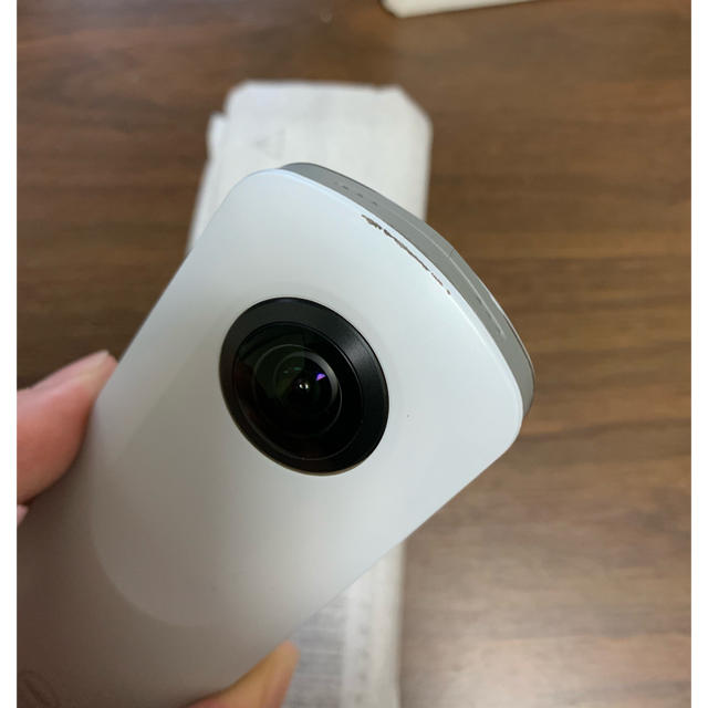 RICOH(リコー)のリコー  THETA(シータ) SC スマホ/家電/カメラのカメラ(コンパクトデジタルカメラ)の商品写真