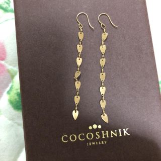 ココシュニック(COCOSHNIK)のココシュニック♡10Kロングハートピアス(ピアス)