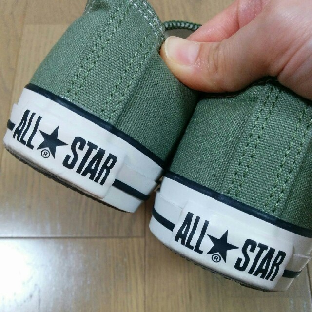 CONVERSE(コンバース)の美品　コンバース　オールスターウォッシュアウト　カーキ レディースの靴/シューズ(スニーカー)の商品写真