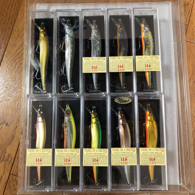 Megabass(メガバス)のmegabass 20個セット スポーツ/アウトドアのフィッシング(ルアー用品)の商品写真