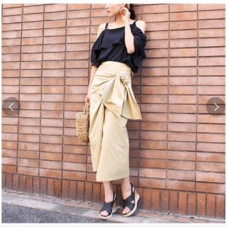 イエナ(IENA)の【MODE ROBE】フロントリボントレンチスカート(ひざ丈スカート)