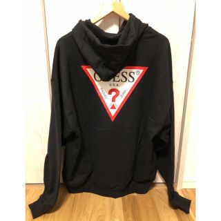 ゲス(GUESS)のGUESS パーカー ビッグシルエット(パーカー)