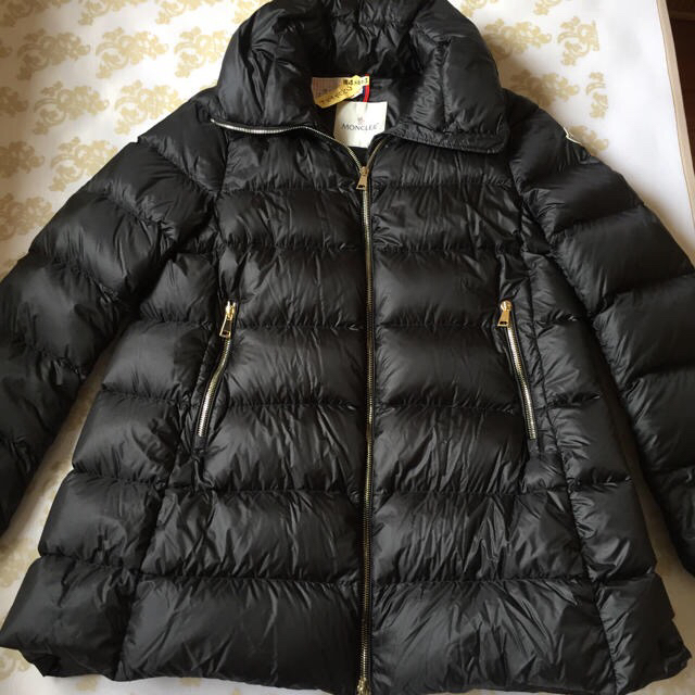 MONCLER(モンクレール)のモンクレール ダウンジャケットTORCY レディースのジャケット/アウター(ダウンジャケット)の商品写真