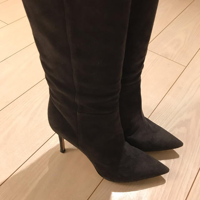 Gianvito Rossi(ジャンヴィットロッシ)のGianvito Rossi ジャンヴィトロッシ 茶 ブラウン スエード ブーツ レディースの靴/シューズ(ブーツ)の商品写真