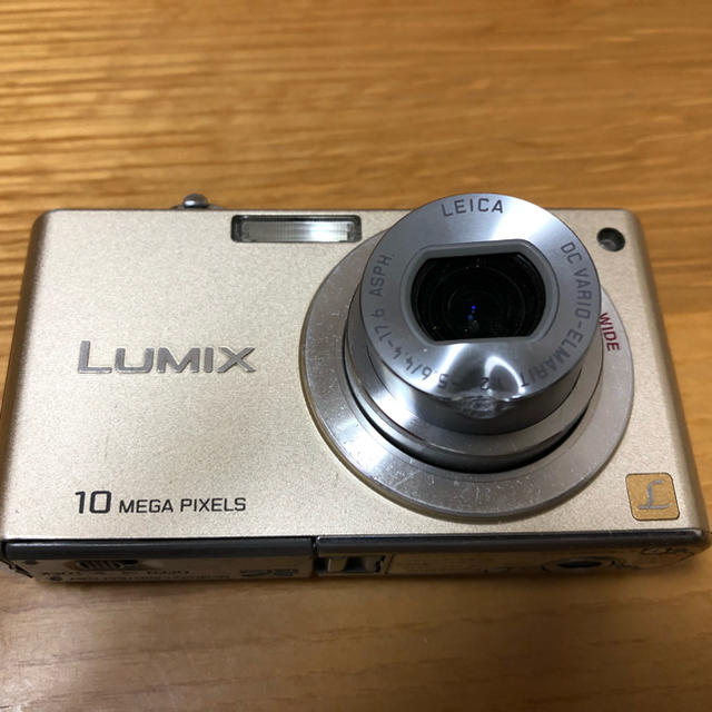 Panasonic(パナソニック)のジャンク デジカメ【Panasonic LUMIX DMC-35 】 スマホ/家電/カメラのカメラ(コンパクトデジタルカメラ)の商品写真