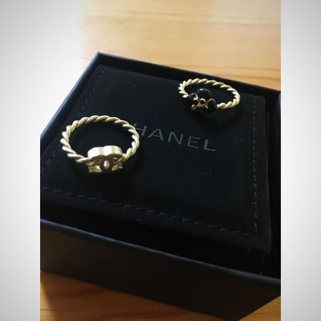 CHANEL(シャネル)のCHANEL♡カメリア  二連リング レディースのアクセサリー(リング(指輪))の商品写真