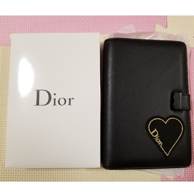 Dior(ディオール)のディオール ノベルティ 手帳 エンタメ/ホビーのコレクション(ノベルティグッズ)の商品写真