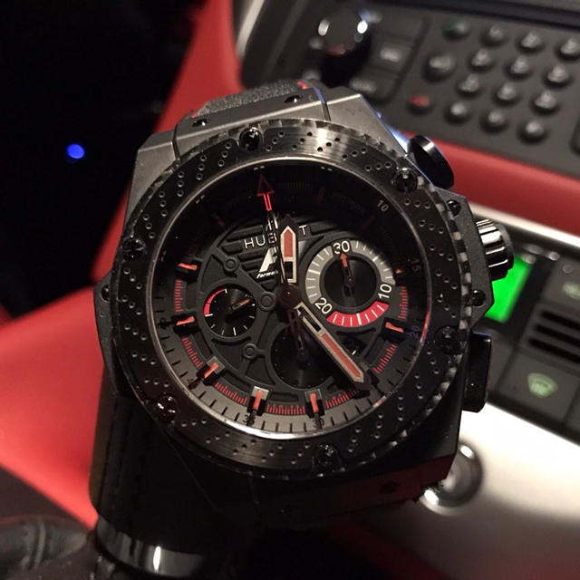 時計HUBLOT KINGパワーF1