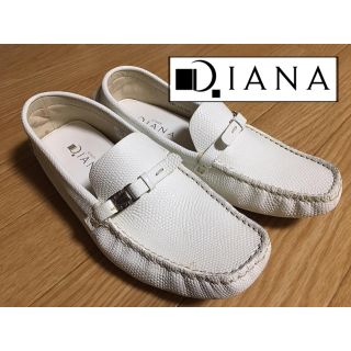 ダイアナ(DIANA)の❤️美品❤️ DIANA ダイアナ デッキシューズ 白 22.5 レザー(ローファー/革靴)