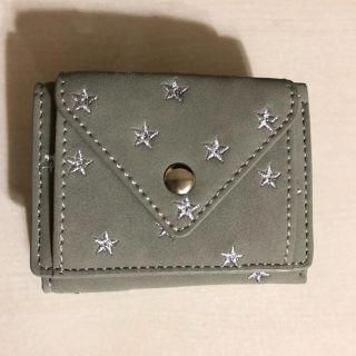 グローブ(grove)の★新品★ grove コンパクトな3つ折り財布♡(財布)