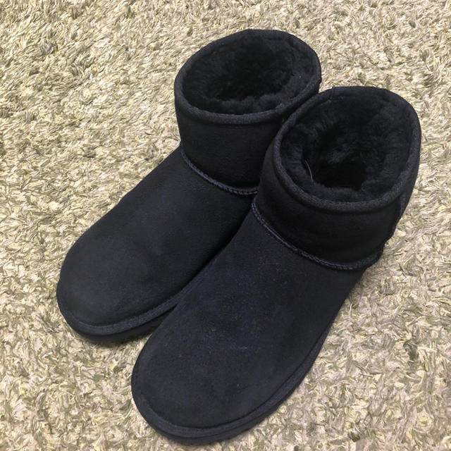 UGG クラシックミニ