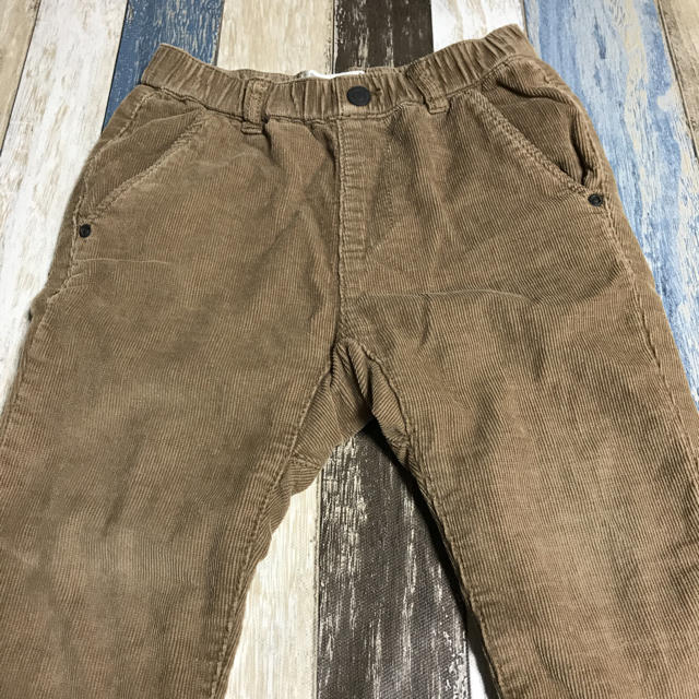 ZARA(ザラ)のZARA   BabyBoyコーデュロイパンツ キッズ/ベビー/マタニティのキッズ服男の子用(90cm~)(パンツ/スパッツ)の商品写真