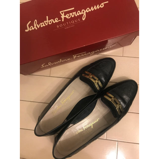 Salvatore Ferragamo(サルヴァトーレフェラガモ)のフェラガモ◎ヴィンテージローファー レディースの靴/シューズ(ローファー/革靴)の商品写真