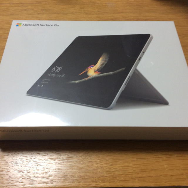 【新品未使用】surface go 64gb