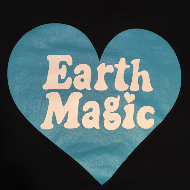 EARTHMAGIC(アースマジック)のお値下げしました♡お取置き商品♡EARTHMAGICスウェットトレーナー150 キッズ/ベビー/マタニティのキッズ服女の子用(90cm~)(Tシャツ/カットソー)の商品写真