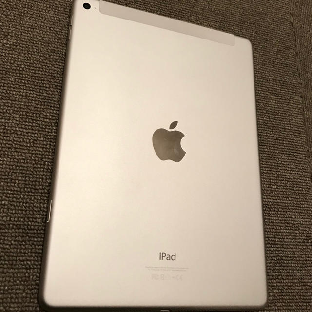 iPad air2 16G auモデル