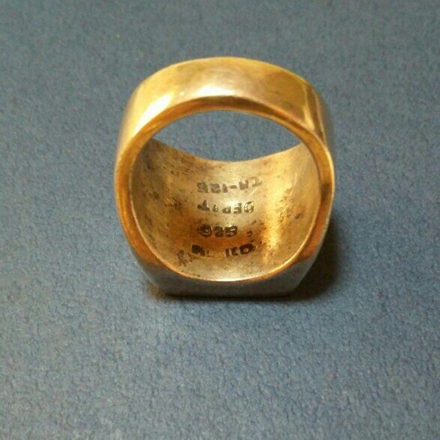 DEPT(デプト)の『DEPT（デプト）イニシャル『P』リング』リング指輪 シルバー メンズのアクセサリー(リング(指輪))の商品写真
