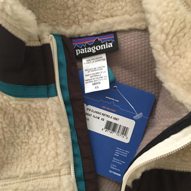 patagonia(パタゴニア)の【新品】パタゴニア  クラシック レトロX ベスト メンズのトップス(ベスト)の商品写真